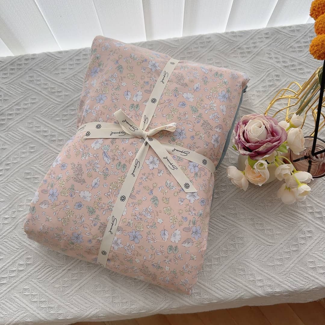 Patterned 100% cotton bedsheets and duvet set - Image 2